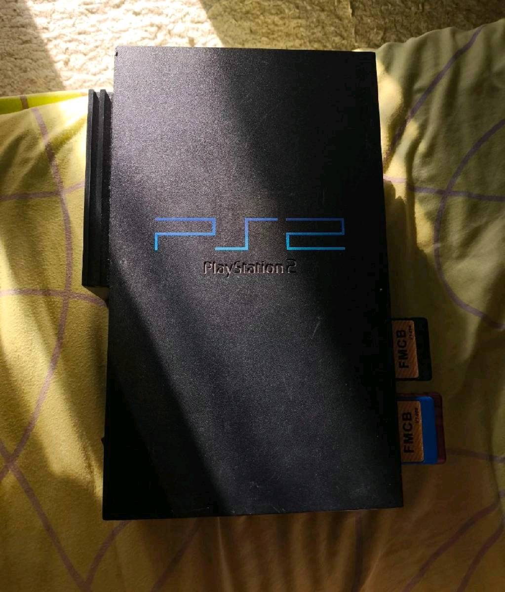 PS2 FAT (SCPH-30001 R) z USA – Przerobiona, Zasilacz 220V + HDD 1TB!
