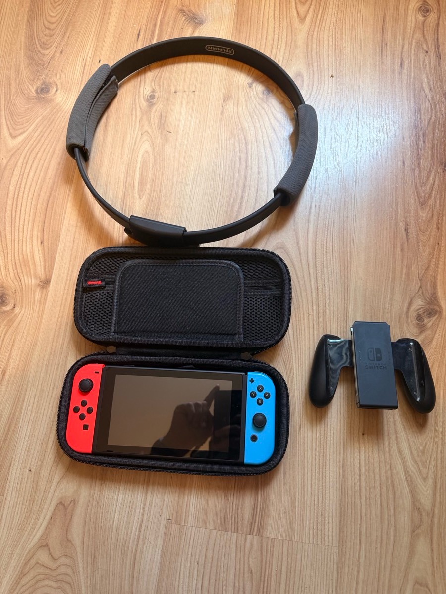 Nintendo Switch v2 OLED + akcesoria