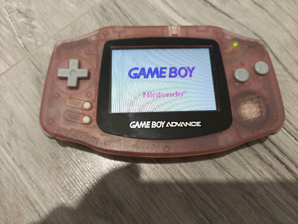 Gamę Boy Advance IPS