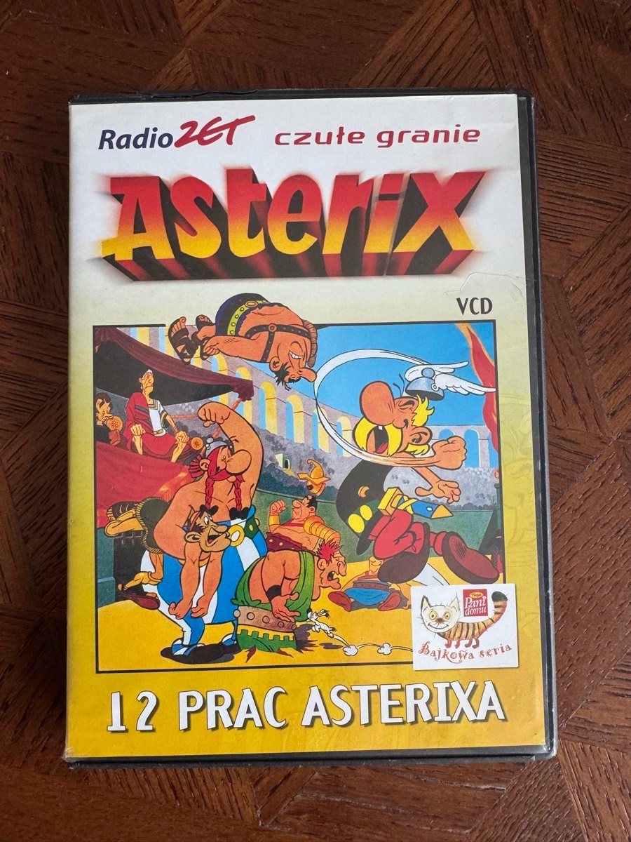 12 prac Asterixa.