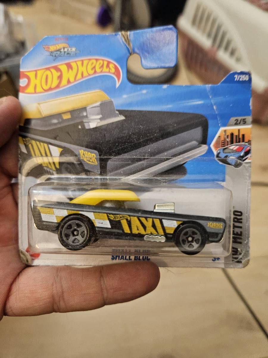Zestaw Hotwheels Small Bloc