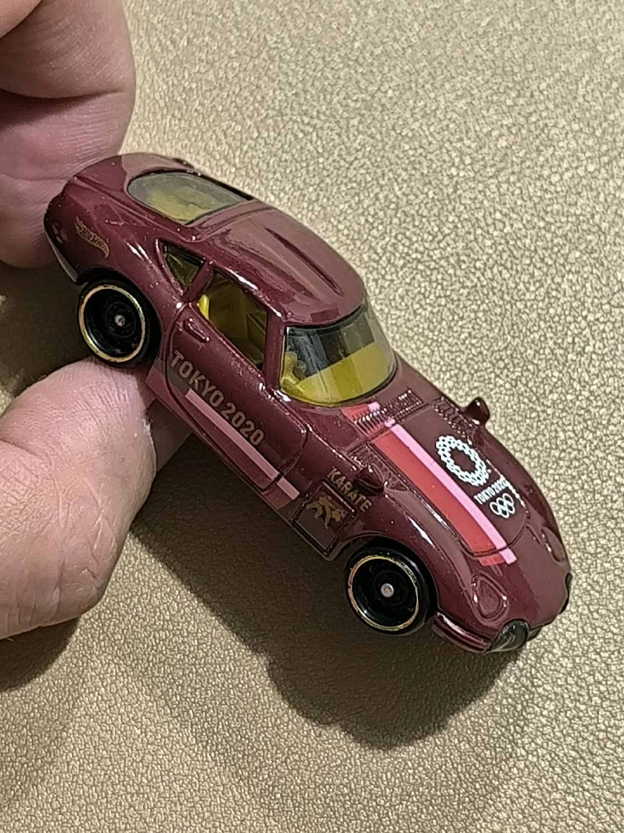 Toyota 2000GT Hot Wheels