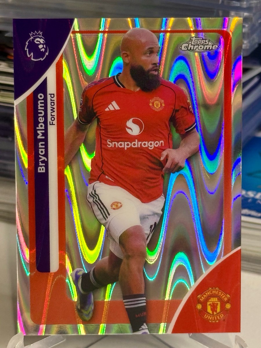 Bryan Mbeumo Manchester United karta kolekcjonerska Topps Chrome Premier League Raywave Refractor