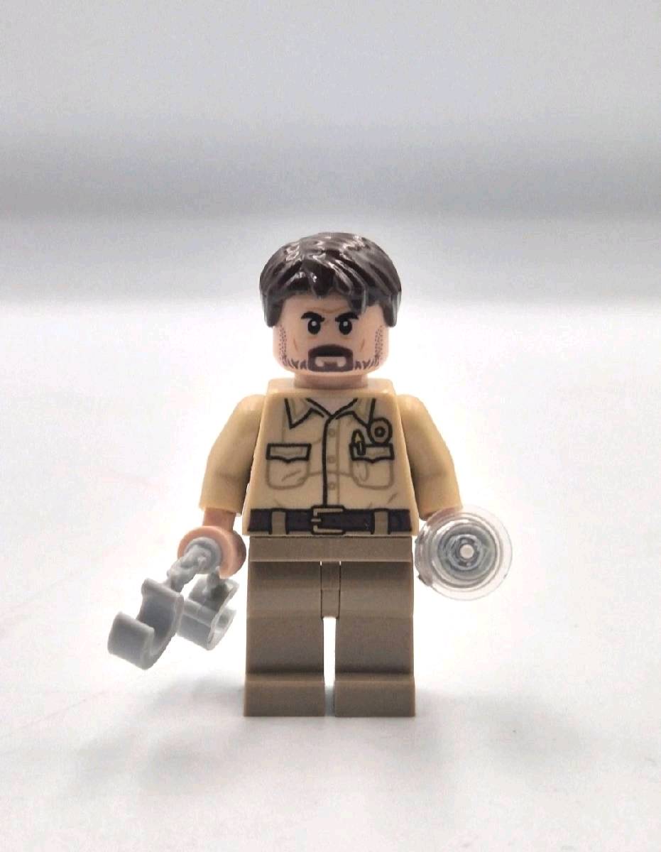 Lego Stranger Things Jim Hopper