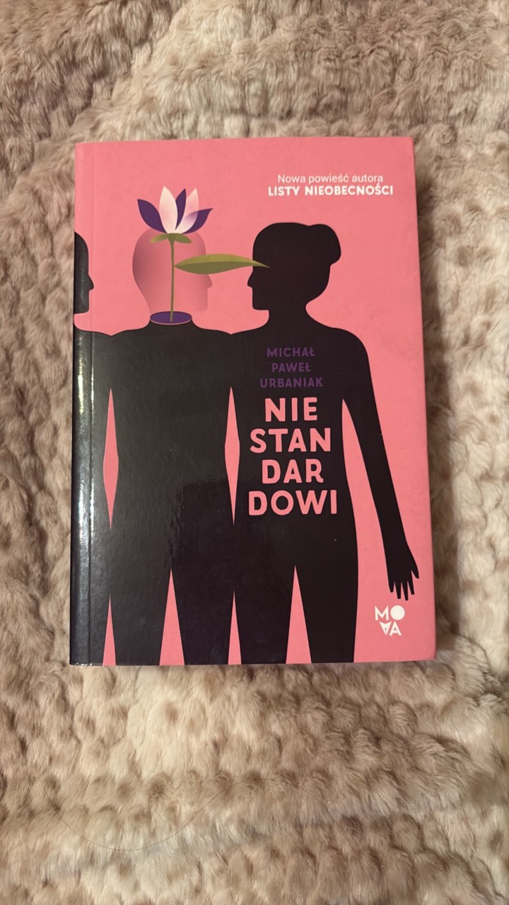 Niestandardowi