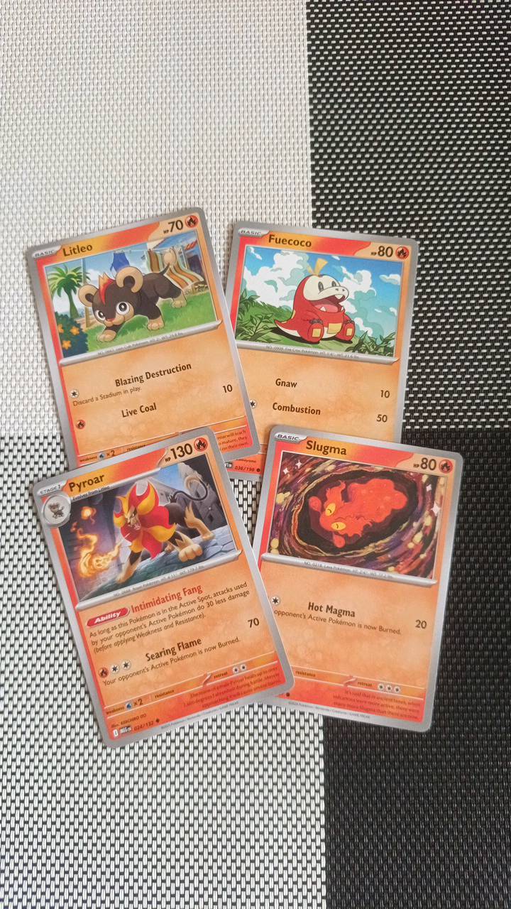 Zestaw kart pokemon 