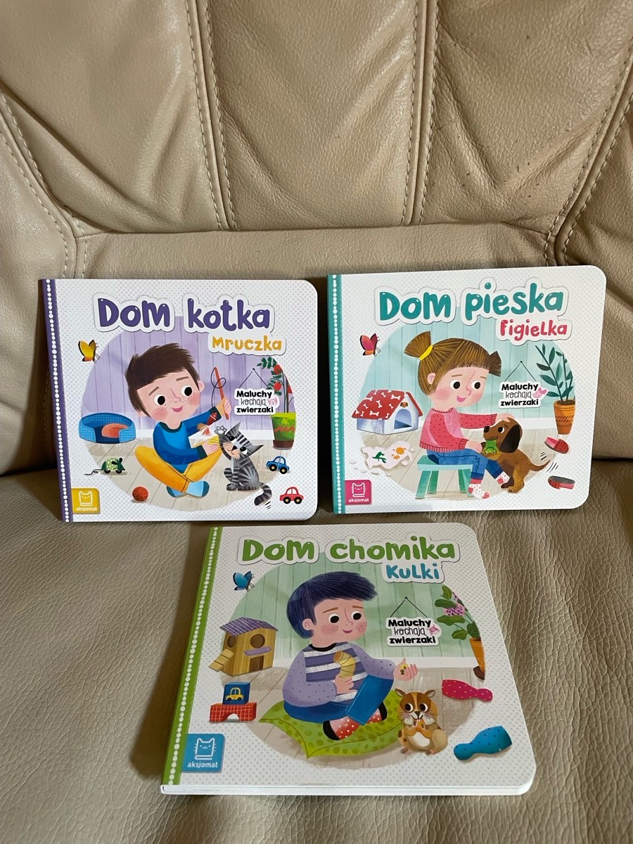 Zestaw książeczek dla maluchów dom kotka pieska chomika