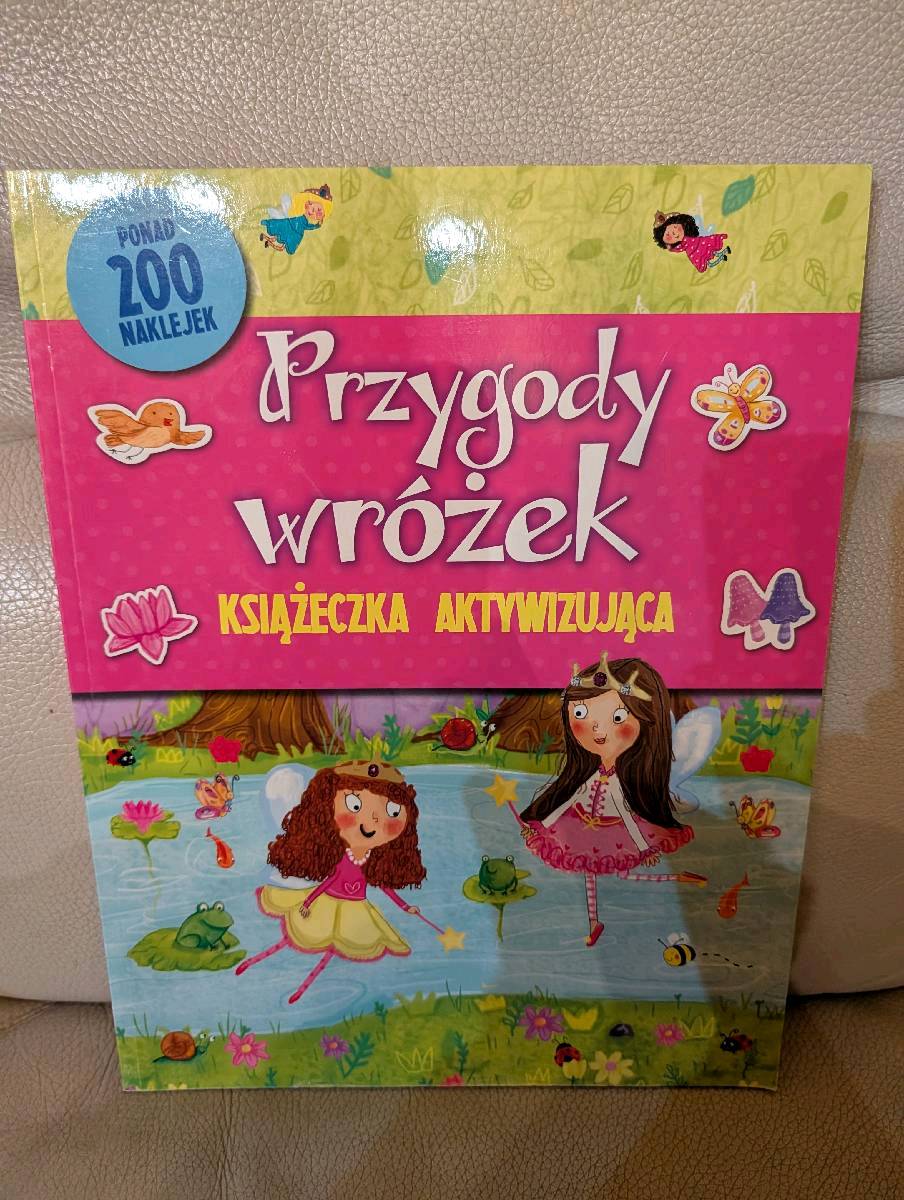 Przygody wróżek książeczka aktywizująca 200 naklejek