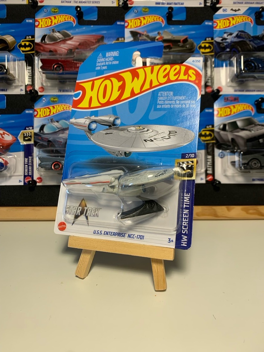 Hot wheels U.S.S. Enterprise NCC-1701