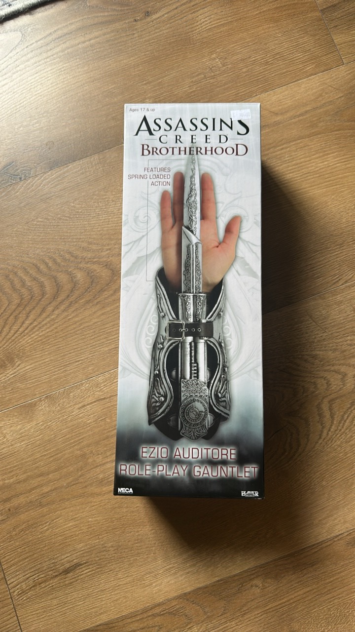 Assassin’s Creed Brotherhood Ezio Auditore Role-Play Gauntlet