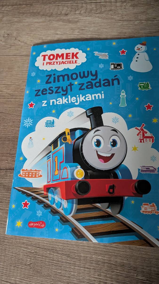 Tomek i przyjaciele Zimowy zeszyt zadań z naklejkami pociągi