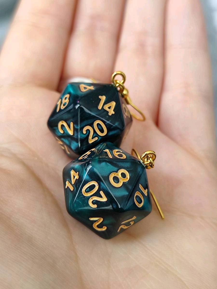 Kolczyki kości kostki DnD RPG D20 zielonej perłowe 