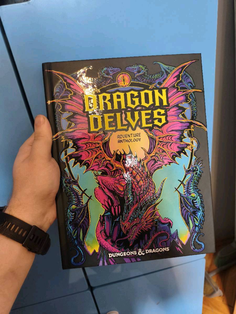 Dungeons &amp; Dragons: Dragon Delves (Alternate Cover)