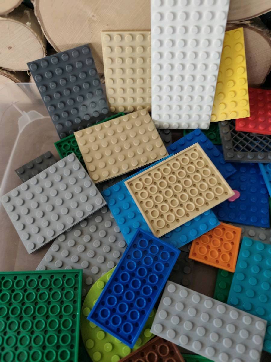 Pakiet LEGO 250g Płytki (Plates) – Kolorowy Mix MOC