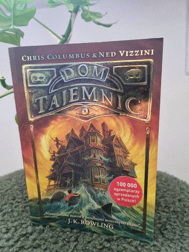Dom tajemnic