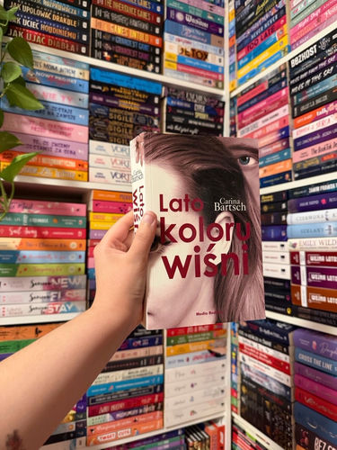 Lato koloru wiśni