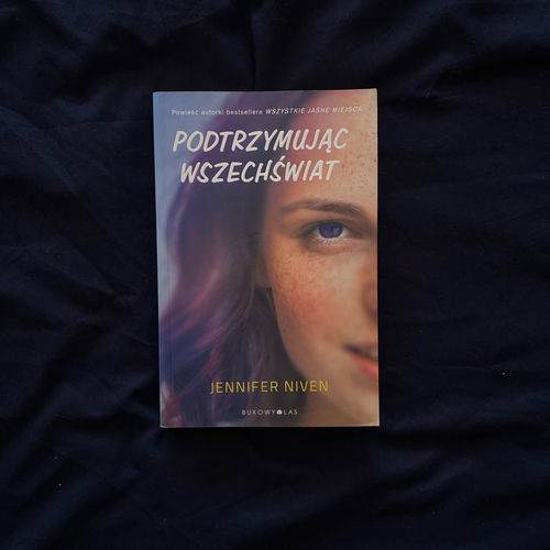 Podtrzymując wszechświat