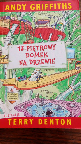13-piętrowy domek na drzewie