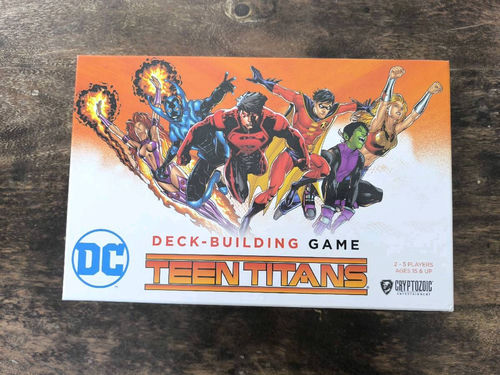 DC deckbuilding game Teen Titans 