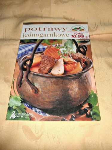 Potrawy jednogarnkowe : 167 przepisów