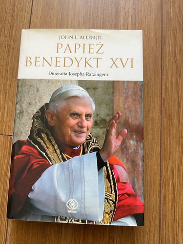 Papież Benedykt XVI : biografia Josepha Ratzingera