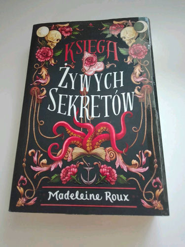 Księga żywych sekretów
