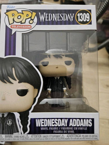 Funko pop Wednesday Addams 1309