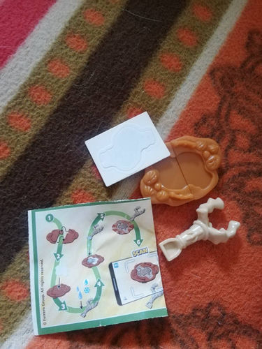 Zabawka dla dzieci Kinder niespodzianka figurka bones Discovery kości dinozaura