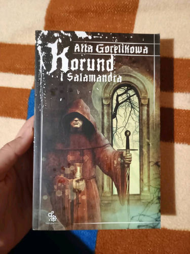 Korund i Salamandra