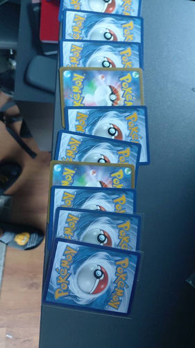 Zestaw kart pokemon, karta rzadka