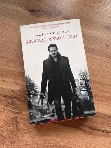 Krocząc wśród cieni Lawrence Block Świat Książki thriller filmowy

