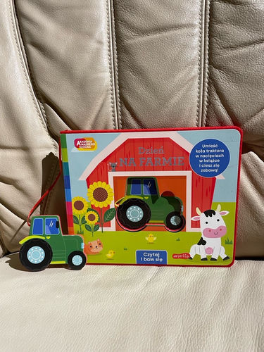 Traktor dzień na farmie książeczka zabawka dla malucha akademia mądrego dziecka 