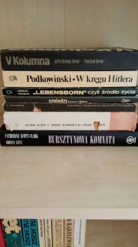 Zestaw: Książki historyczne w 7 sztuk, różna tematyka +1