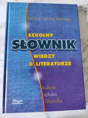 Szkolny słownik wiedzy o literaturze 