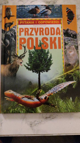 Przyroda Polski [Polish text]
