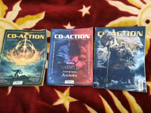 Zestaw: CD-Action 01/2022 +2