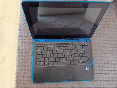 Laptop HP do użytku biurowego i gier