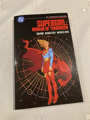 Komiks Supergirl: Woman of Tomorrow