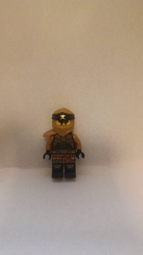 Figurka LEGO ninjago cole crystalized