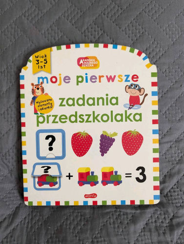 Moje pierwsze zadania przedszkolaka akademia mądrego dziecka książka z okienkami ruchome obrazki 