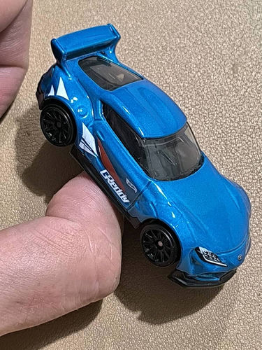 Toyota Supra MK5 Hot Wheels niebieska 