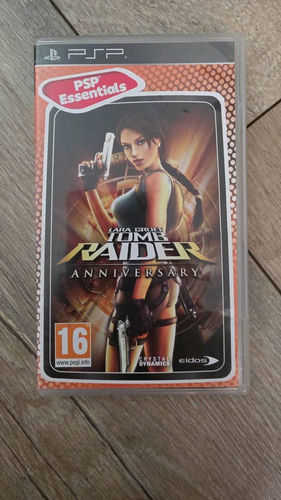 LARA CROFT TOMB RAIDER ANNIVERSARY