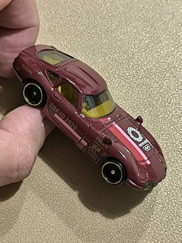 Toyota 2000GT Hot Wheels 