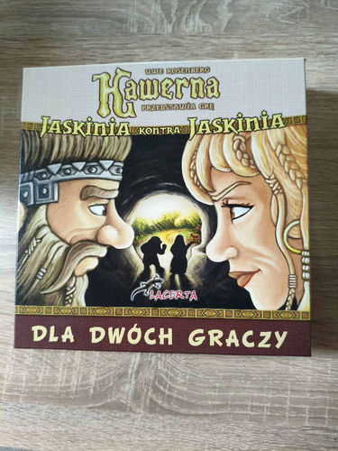 Kawerna jaskinia kontra jaskinia dla dwóch graczy 