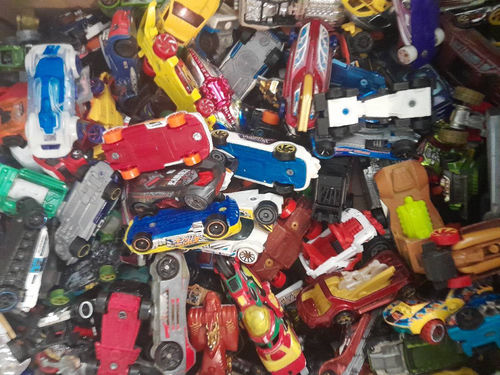 samochodziki autka mix hot wheels matchbox maisto siku i inne vintage retro