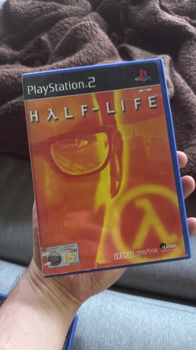 Half Life PS2 Anglik