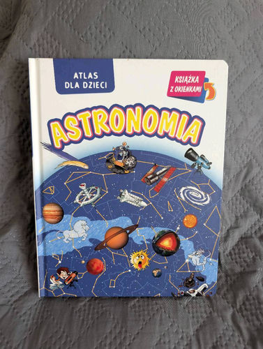 Unikat Astronomia atlas dla dzieci z okienkami kosmos 