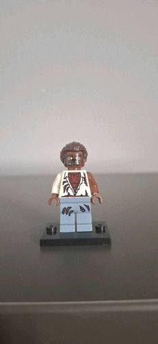 Lego Minifigures 8804 series 4 werewolf 2011