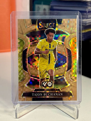 Panini Select La Liga trading card of Tajon Buchanan, Villarreal CF, 70/99