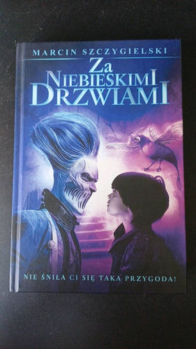 Za niebieskimi drzwiami